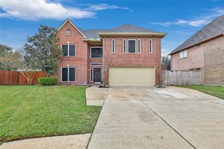 318 Dunford Court, Highlands, TX 77562