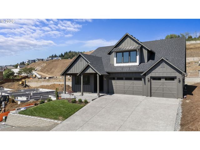 803 N V St, Washougal, WA 98671
