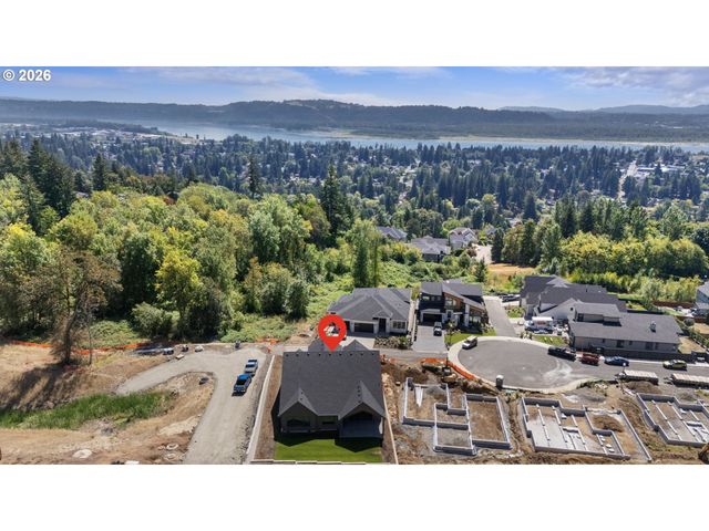 803 N V St, Washougal, WA 98671
