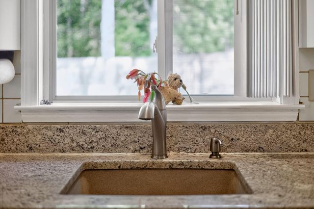 80 Roosevelt Road, Cotuit, MA 02635