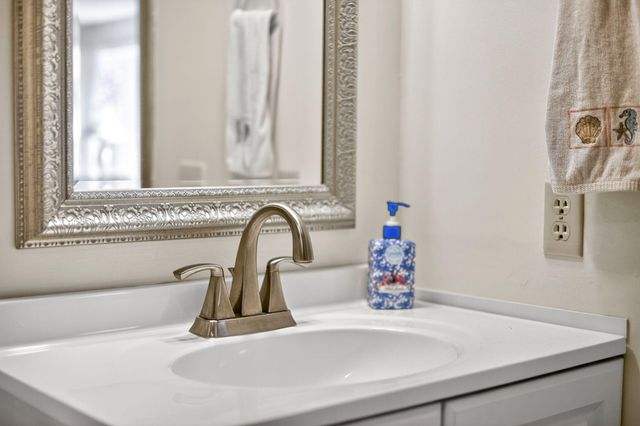 80 Roosevelt Road, Cotuit, MA 02635
