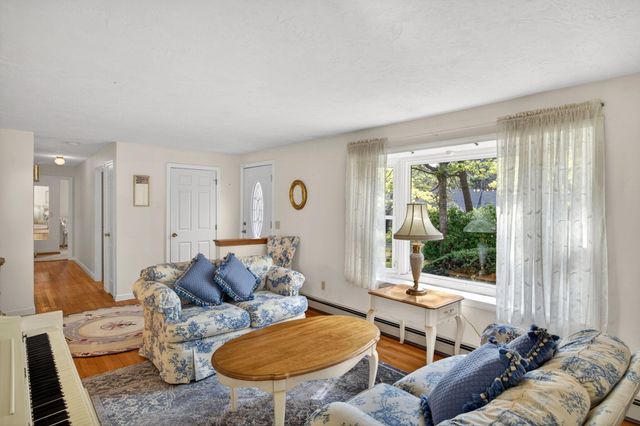 80 Roosevelt Road, Cotuit, MA 02635