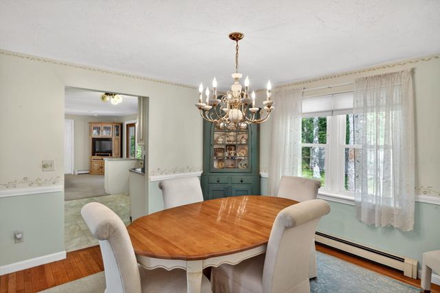 80 Roosevelt Road, Cotuit, MA 02635