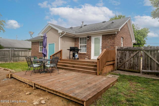 192 Hare Ln, Mt Washington, KY 40047