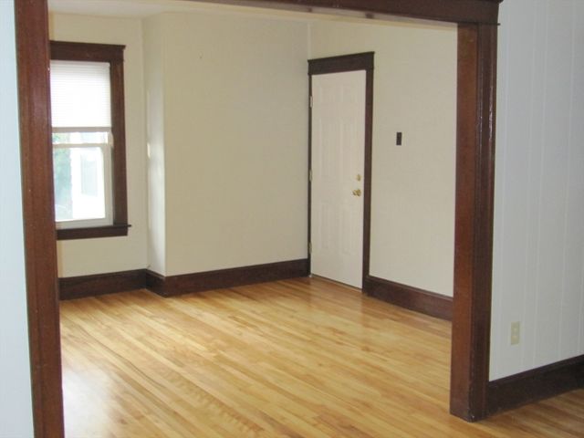 323 Lincoln Street 2R, Worcester, MA 01605