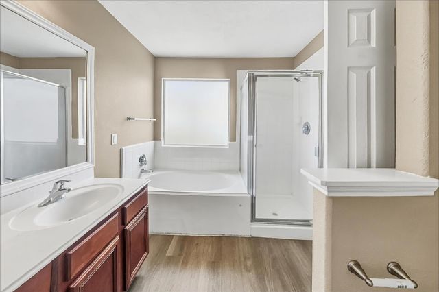 1711 Mickle Creek Drive, Houston, TX 77049