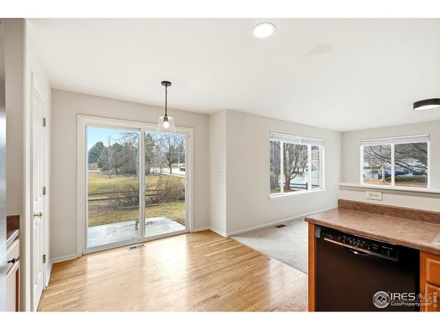 1503 Prairie Hawk Dr, Longmont, CO 80504