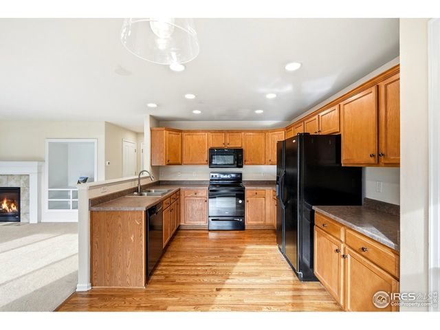 1503 Prairie Hawk Dr, Longmont, CO 80504