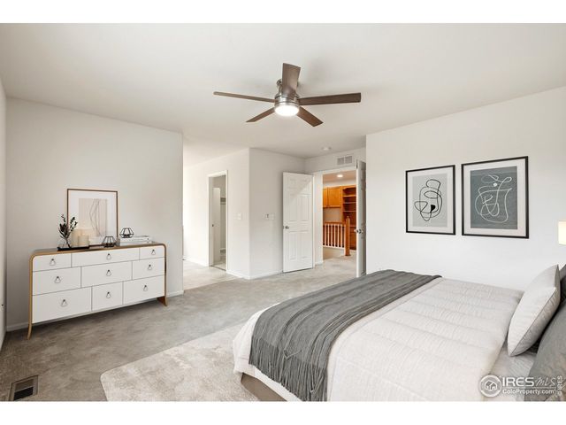 1503 Prairie Hawk Dr, Longmont, CO 80504