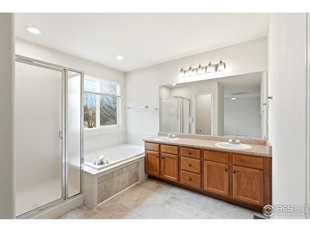 1503 Prairie Hawk Dr, Longmont, CO 80504