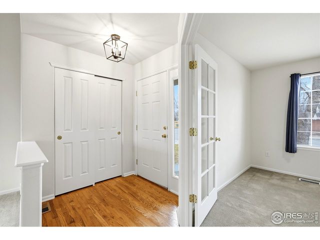 1503 Prairie Hawk Dr, Longmont, CO 80504