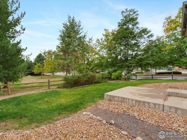 1503 Prairie Hawk Dr, Longmont, CO 80504