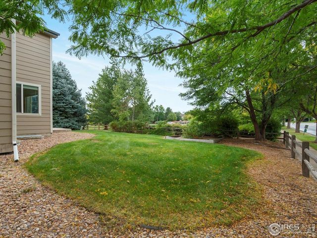 1503 Prairie Hawk Dr, Longmont, CO 80504