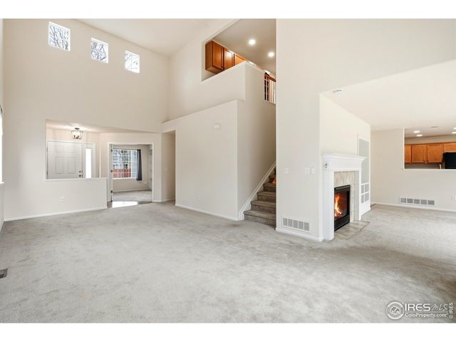 1503 Prairie Hawk Dr, Longmont, CO 80504