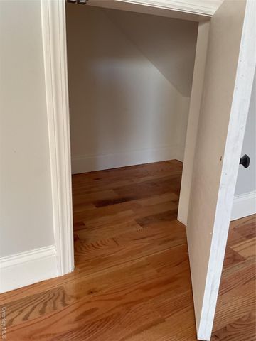 46 S 12th Avenue 2, Mount Vernon, NY 10550