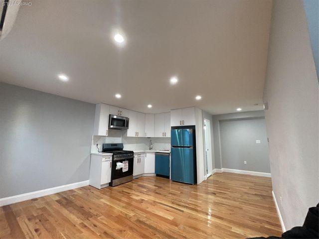 46 S 12th Avenue 2, Mount Vernon, NY 10550