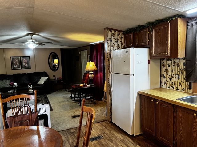 1109 Scenic Rd, Lawrenceburg, TN 38464