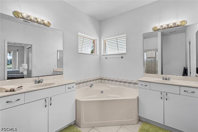 2601 SW 25th TER, Cape Coral, FL 33914