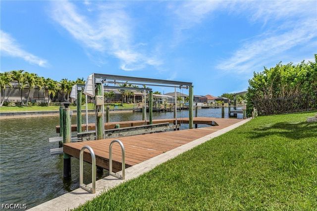 2601 SW 25th TER, Cape Coral, FL 33914