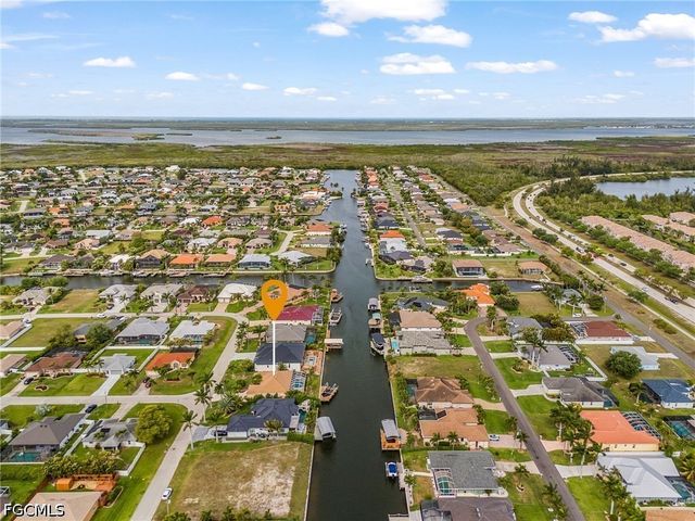 2601 SW 25th TER, Cape Coral, FL 33914