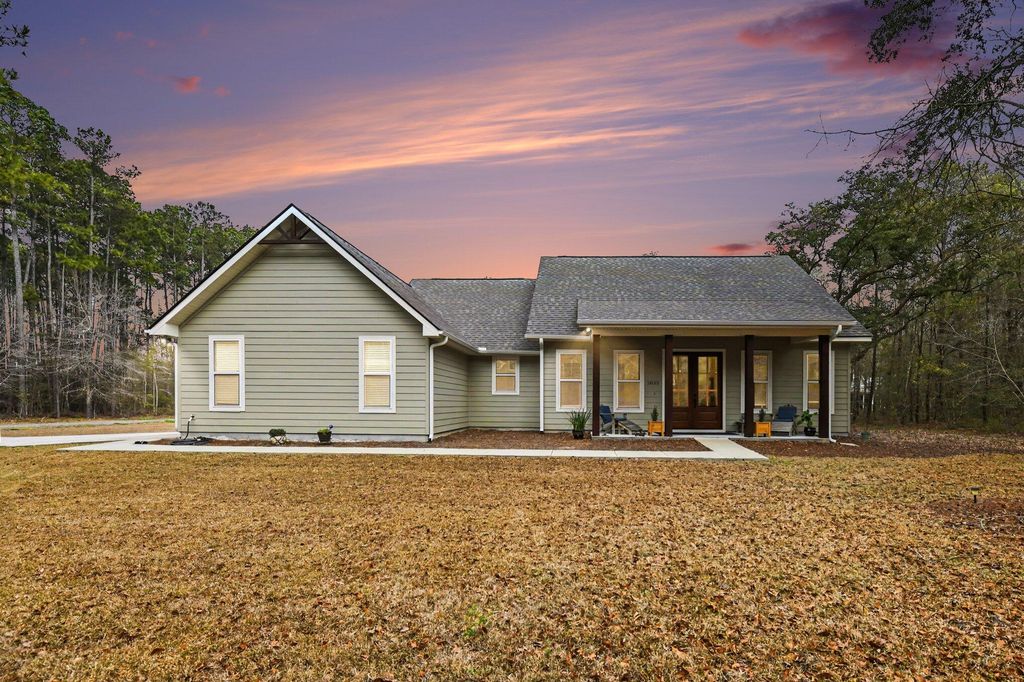 Image 2 of property listing at 2832 Edenborough Road, Johns Island, SC 29455
