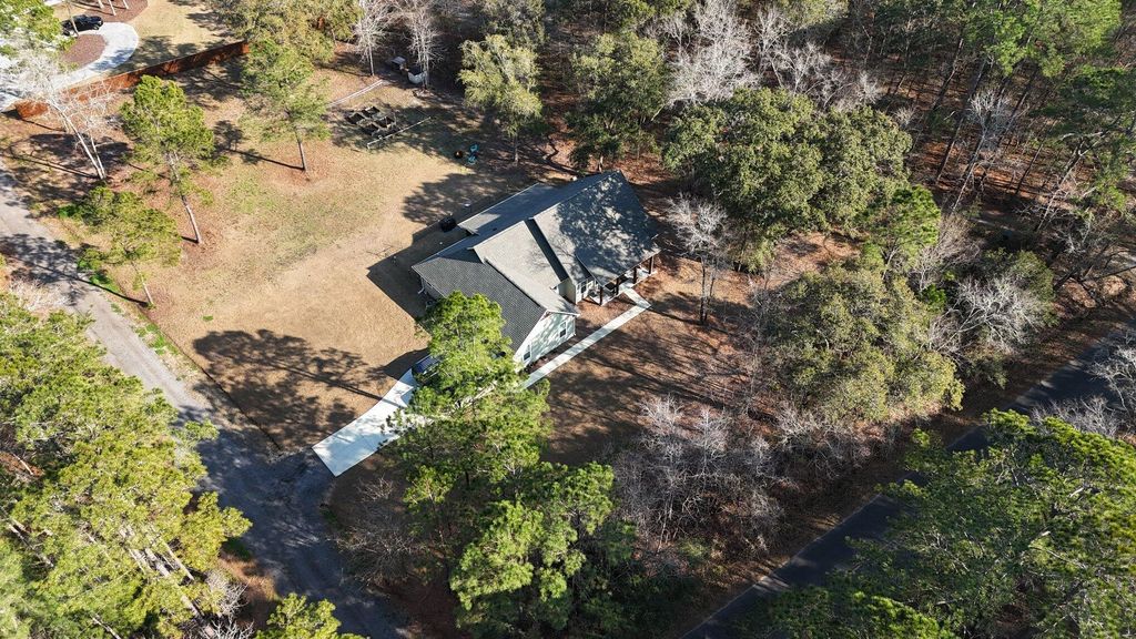 Image 34 of property listing at 2832 Edenborough Road, Johns Island, SC 29455