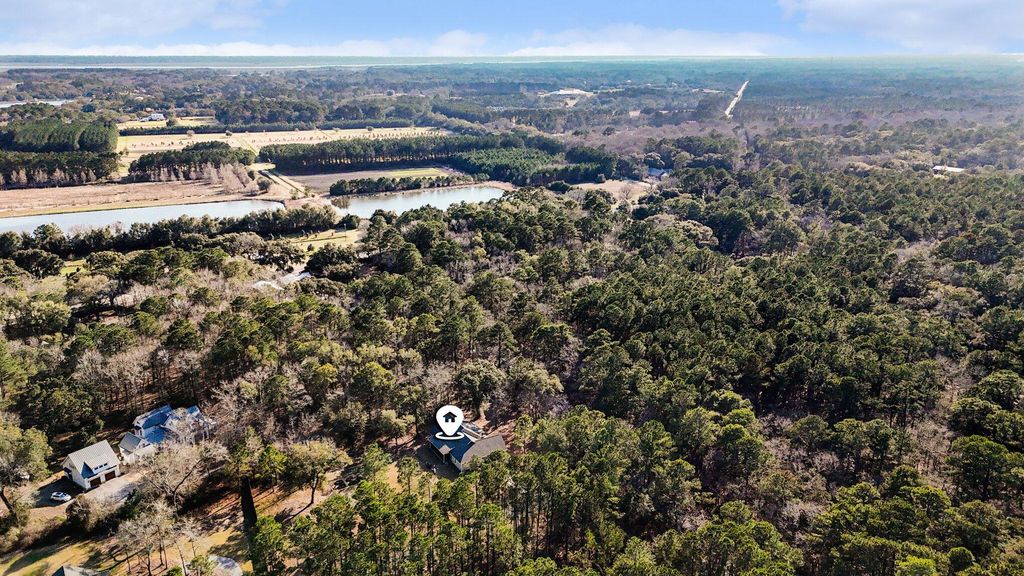 Image 36 of property listing at 2832 Edenborough Road, Johns Island, SC 29455