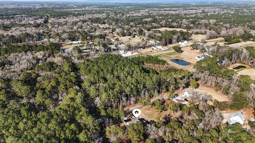 Image 37 of property listing at 2832 Edenborough Road, Johns Island, SC 29455