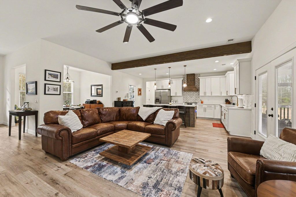 Image 8 of property listing at 2832 Edenborough Road, Johns Island, SC 29455