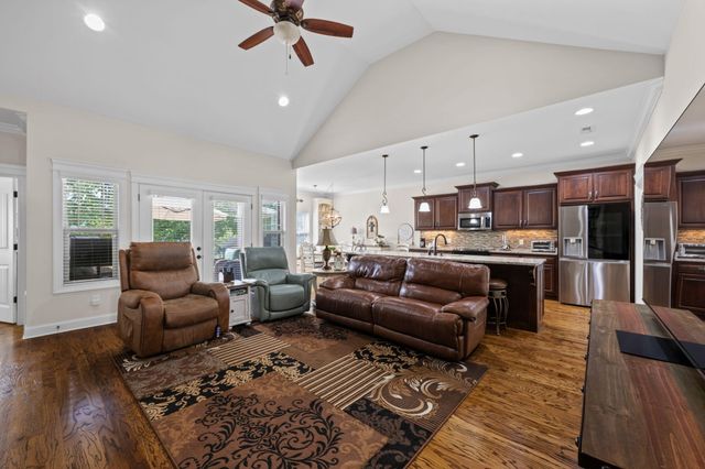 9238 Leyland Drive, Ooltewah, TN 37363