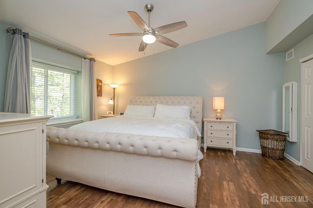 15 Daleron Place, South Amboy, NJ 08879