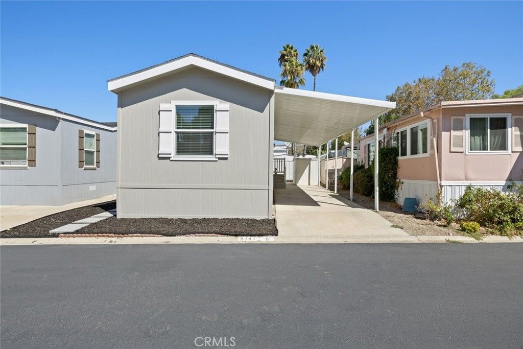 2193 Los Feliz Drive 8, Thousand Oaks, CA 91362 — photo 2