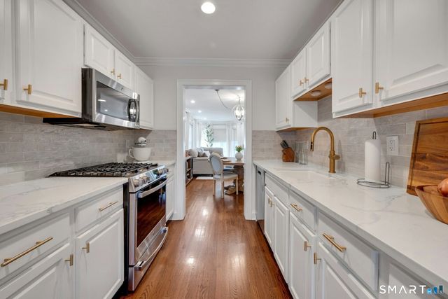 85 Camp Avenue 11A, Stamford, CT 06907