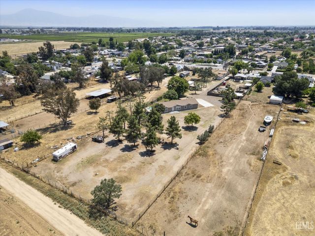 4830 Morro Drive, Bakersfield, CA 93307
