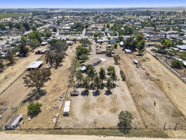 4830 Morro Drive, Bakersfield, CA 93307