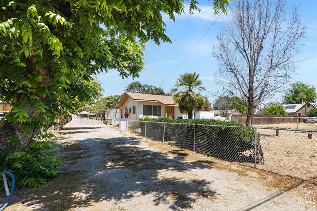 4830 Morro Drive, Bakersfield, CA 93307