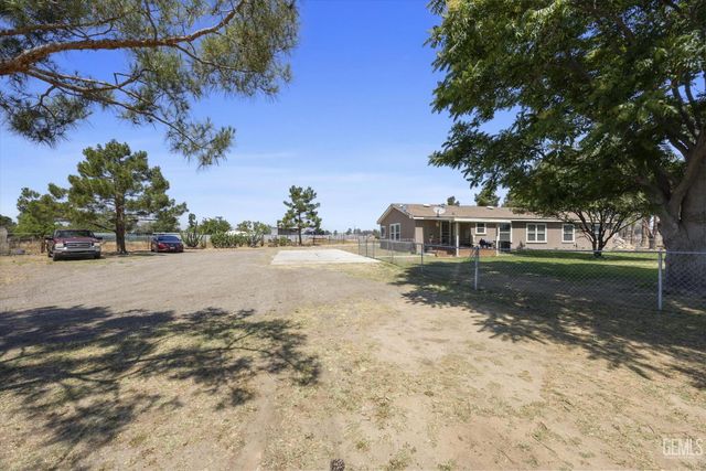 4830 Morro Drive, Bakersfield, CA 93307