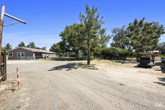 4830 Morro Drive, Bakersfield, CA 93307