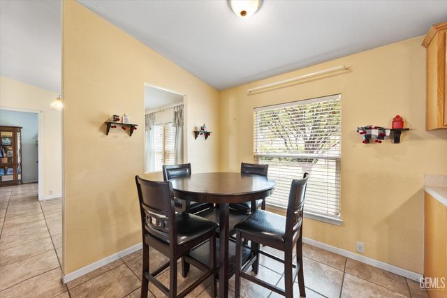 4830 Morro Drive, Bakersfield, CA 93307