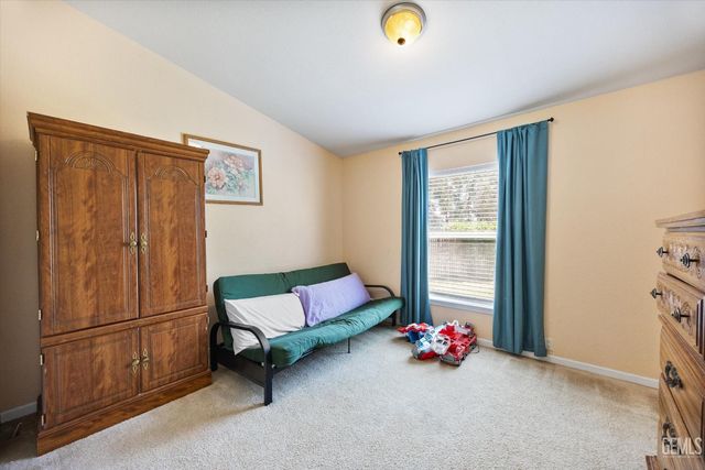 4830 Morro Drive, Bakersfield, CA 93307