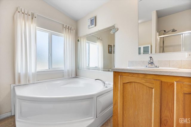4830 Morro Drive, Bakersfield, CA 93307