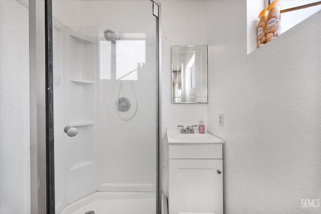 4830 Morro Drive, Bakersfield, CA 93307