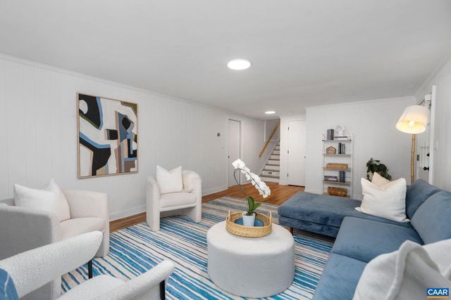 101 KERRY LN, Charlottesville, VA 22901