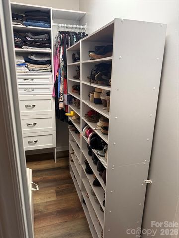 7004 Forest Hills Drive, Denver, NC 28037