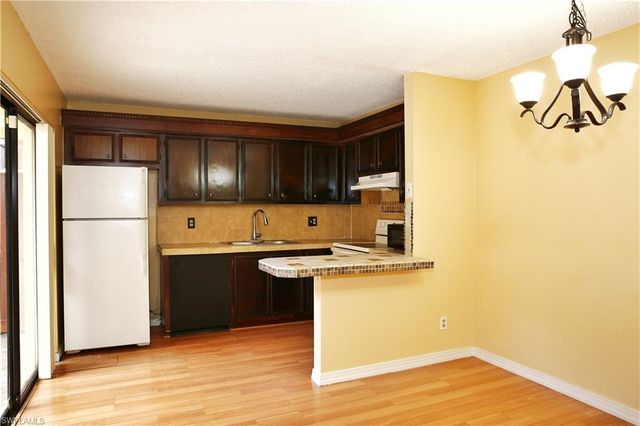 1514 Park Meadows DR 3, Fort Myers, FL 33907