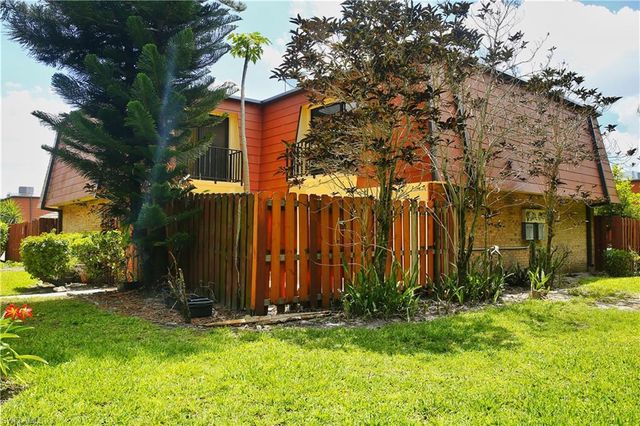 1514 Park Meadows DR 3, Fort Myers, FL 33907