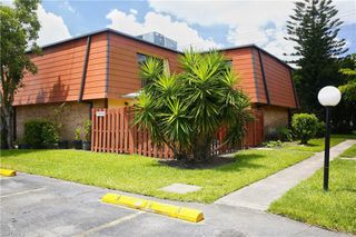 1514 Park Meadows DR 3, Fort Myers, FL 33907