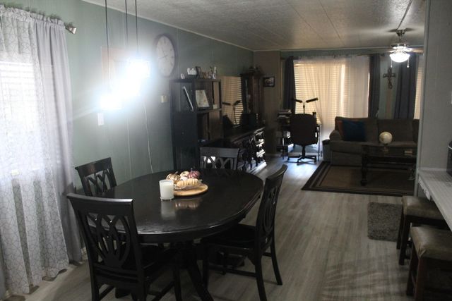 2400 W Midvalley Street L3, Visalia, CA 93277