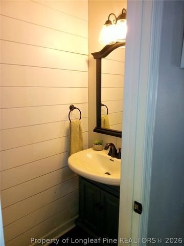 338 Lionshead Road, Fayetteville, NC 28311