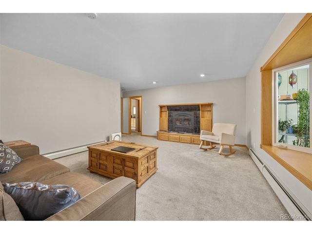 805 Lodge Pole Dr, Black Hawk, CO 80422